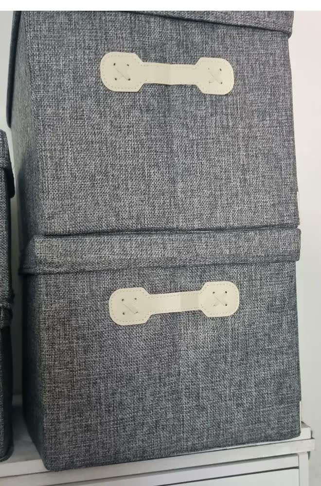 foto de Organizadora Caixa Cesto Cinza Dobrável Guarda Roupa Tampa 35x28x18cm Lisa