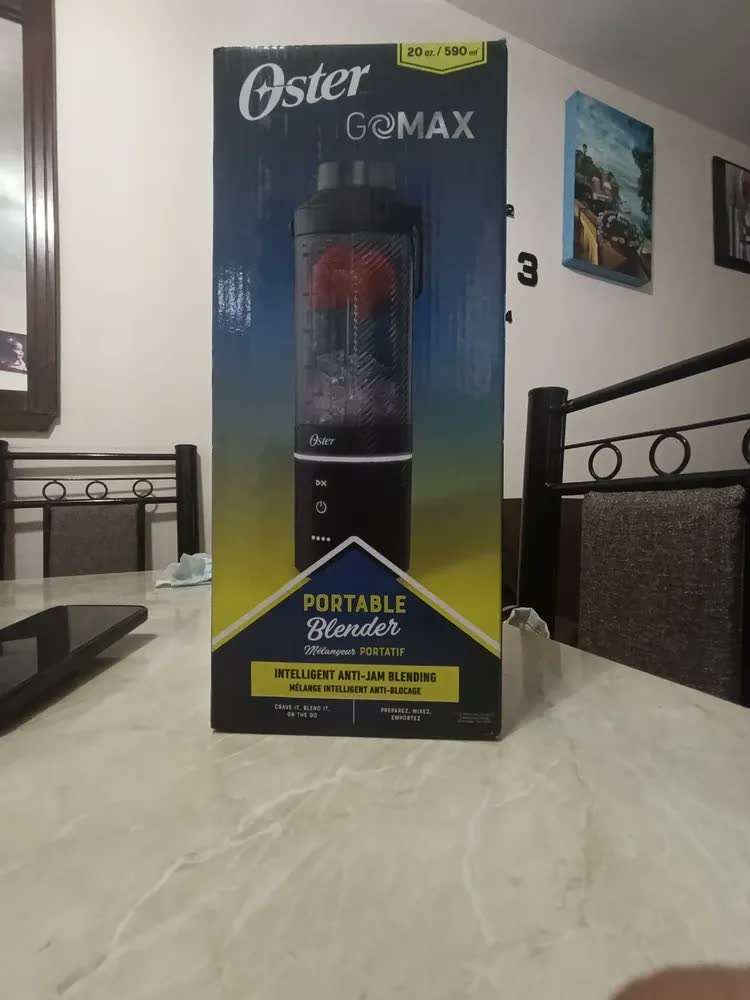 foto de Liquidificador portátil Oster, Gomax, capacidade de 590 ml