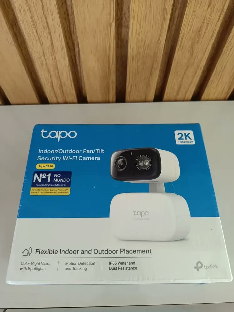 foto de Câmera de segurança Wi-Fi interna/externa TP-Link Tapo C216 branca