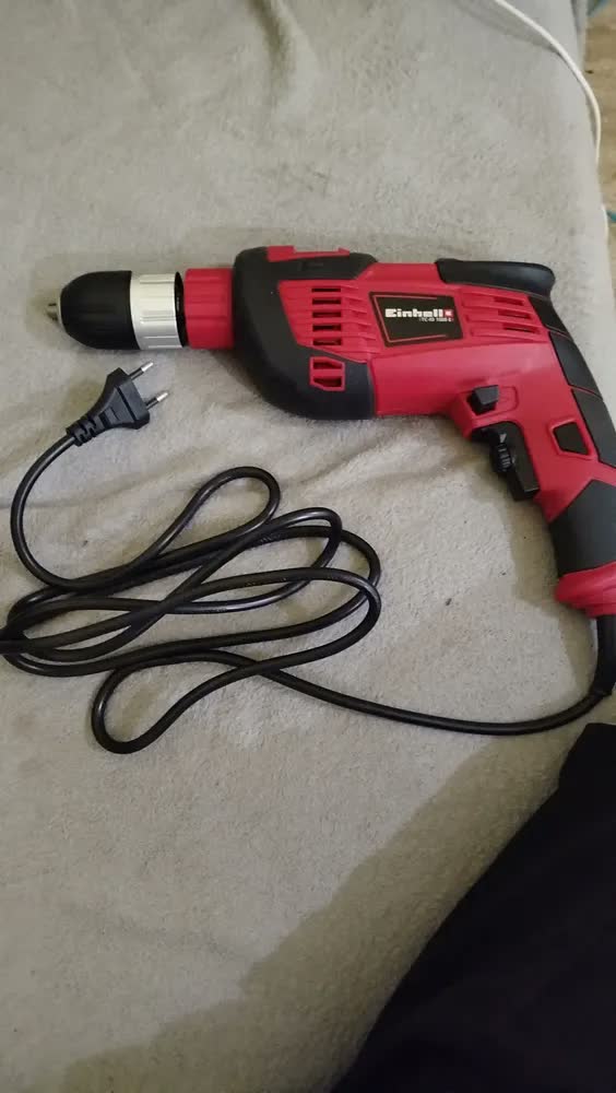 foto de Furadeira De Impacto Maleta E Kit 16 Brocas 1010w Tc-id1000e