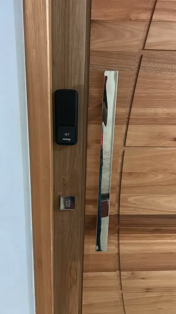 foto de Fechadura Digital De Sobrepor Fv 201 Intelbras Preto
