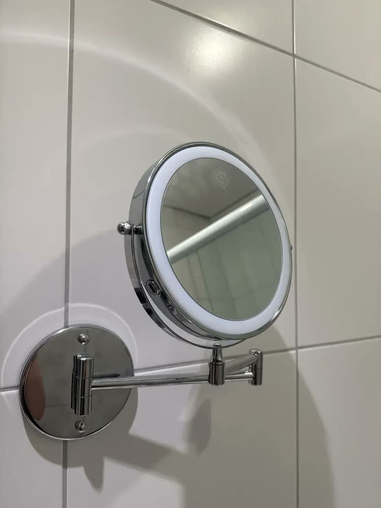 foto de Espelho Banheiro Duplo Com Led 360 ° Gire 1-10x Ampliação