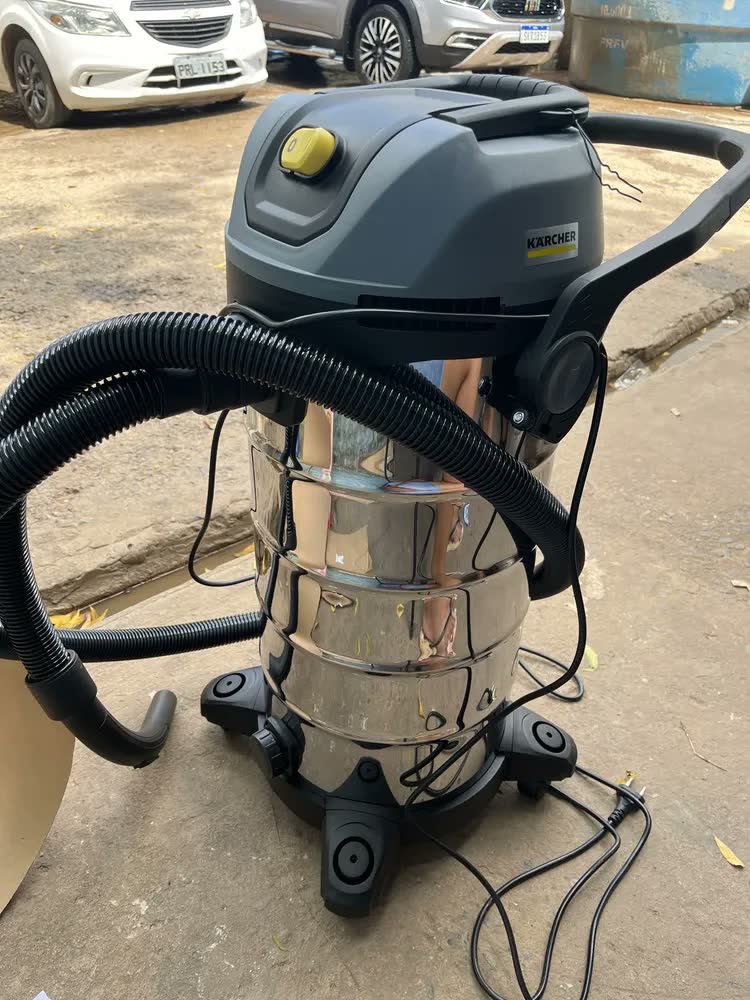foto de Aspirador De Pó E Água Karcher Nt 40/1 Inox 220v 1700w