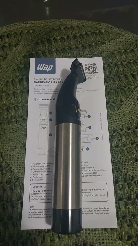 foto de Barbeador WAP WSH08 IPX7 Lâminas de Inox Kit de Acessórios