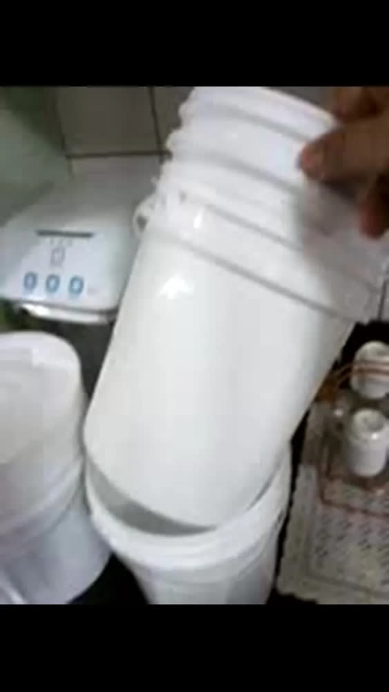 foto de Kit 4 Balde Plástico Atóxico Alimentício 5l Tampa Hermética