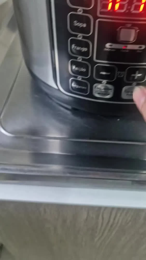 foto de Panela De Pressão Elétrica 5 Litros 1000w Kaza+ Inox Cor Prateado