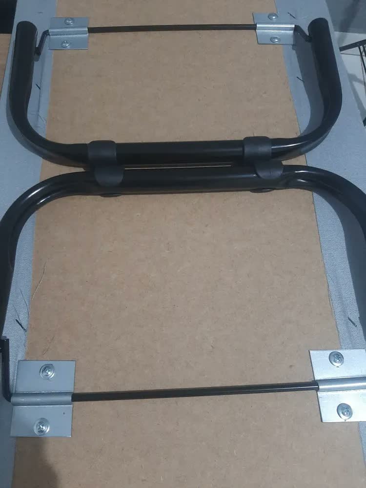 foto de Tábua De Mesa Passar Roupa Dobrável Portátil Tecido Térmico Cor Preto