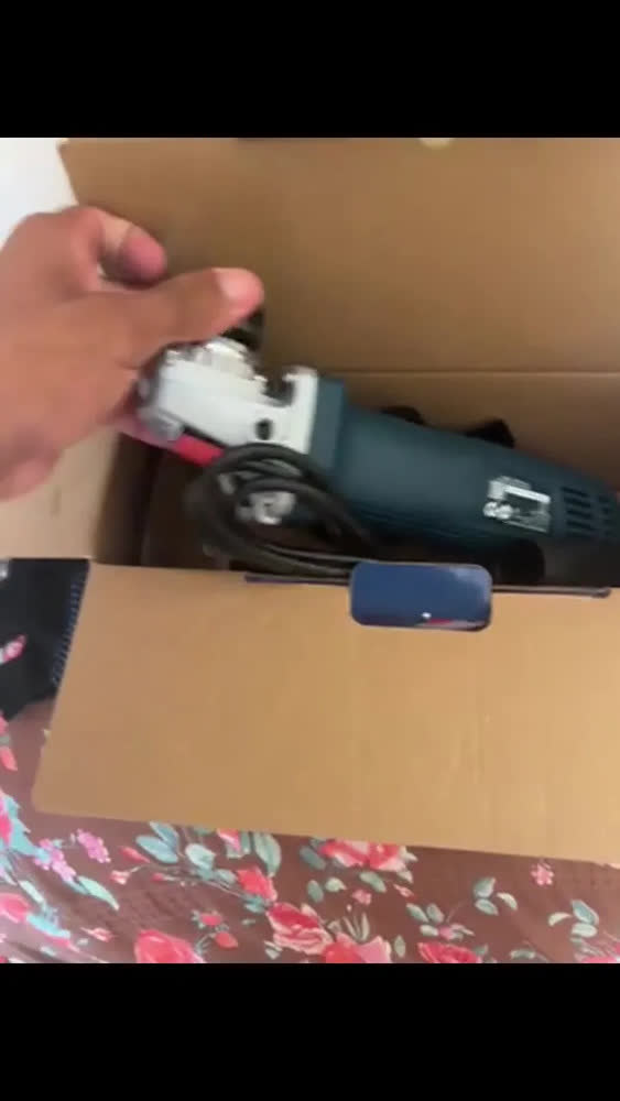 foto de Esmerilhadeira Angular 710w Gws700 Bosch + Kit Discos Azul 50/60hz