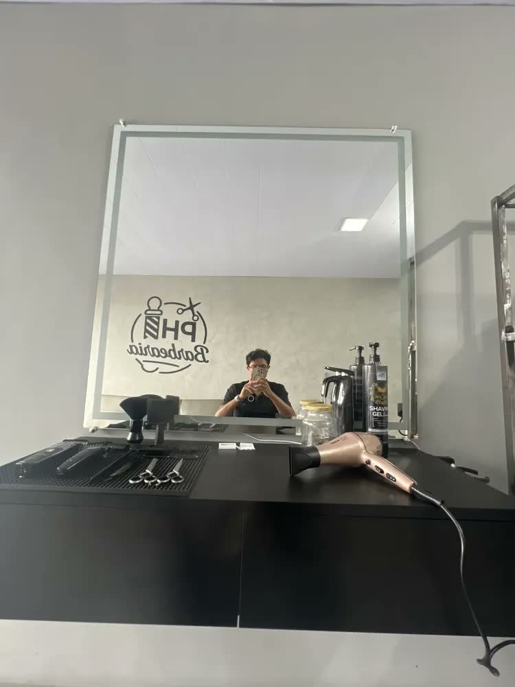 foto de Espelho Quadrado 110x110cm Led Integrado Jateado Touch Screen Banheiro