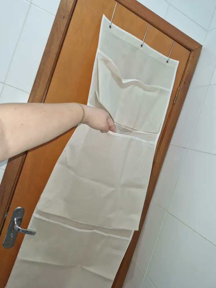 foto de Cesto De Roupa Suja De Pendurar Atras Da Porta Guarde Bem - Cor Off-white