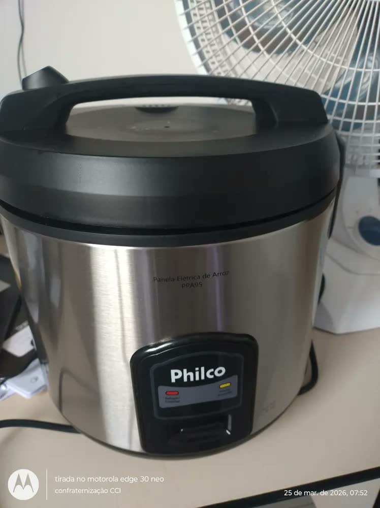 foto de Panela Arroz Philco Ppa95 5l 12 Xícaras Antiaderente