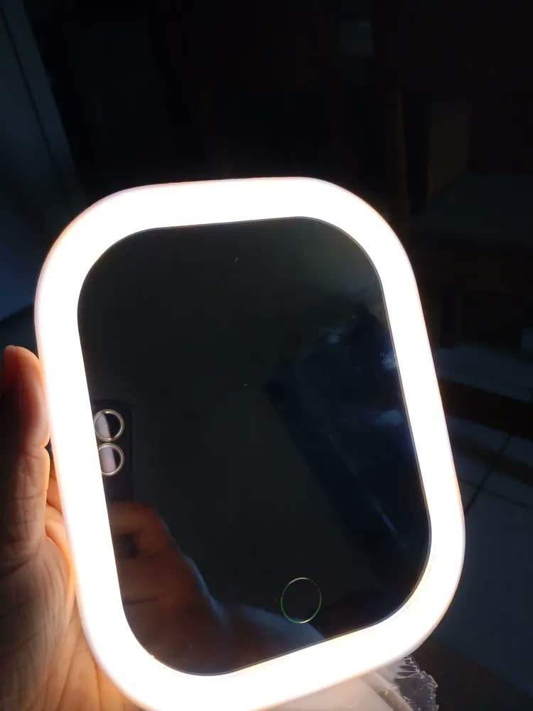 foto de Espelho Maquiagem Led Mesa Com Toque Inteligente Rosa