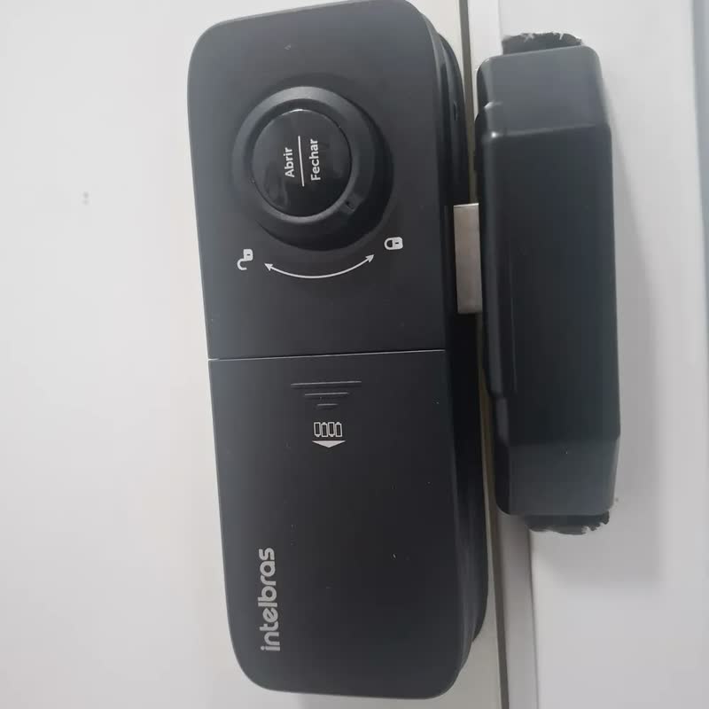 foto de Fechadura Digital De Sobrepor Mfv 2010 Intelbras Preto