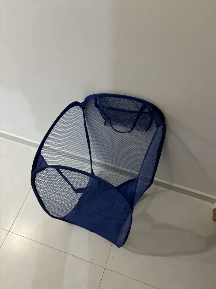 foto de Cesto De Roupa Suja Nylon 100litros Organizador De Brinquedo
