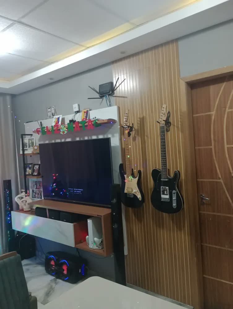 foto de 20 Placas Adesivas Painel Madeira Ripada Montável Mdf 45x11