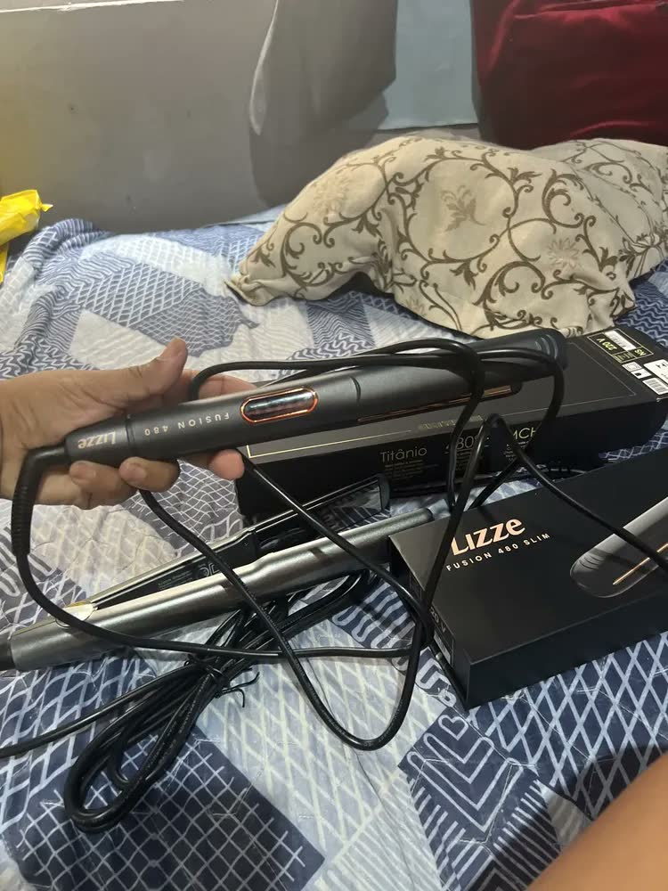foto de Prancha Lizze Fusion Slim 480 Preto
