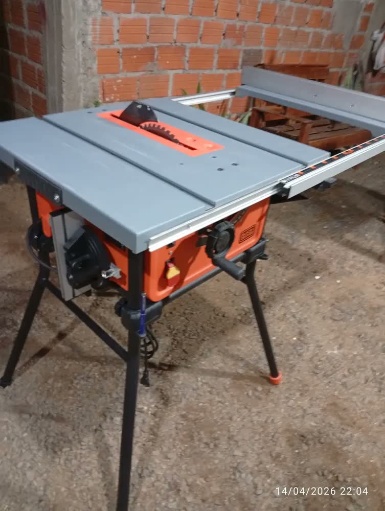 foto de Serra De Mesa Bancada Circular 1800w Máquina 10 Polegadas
