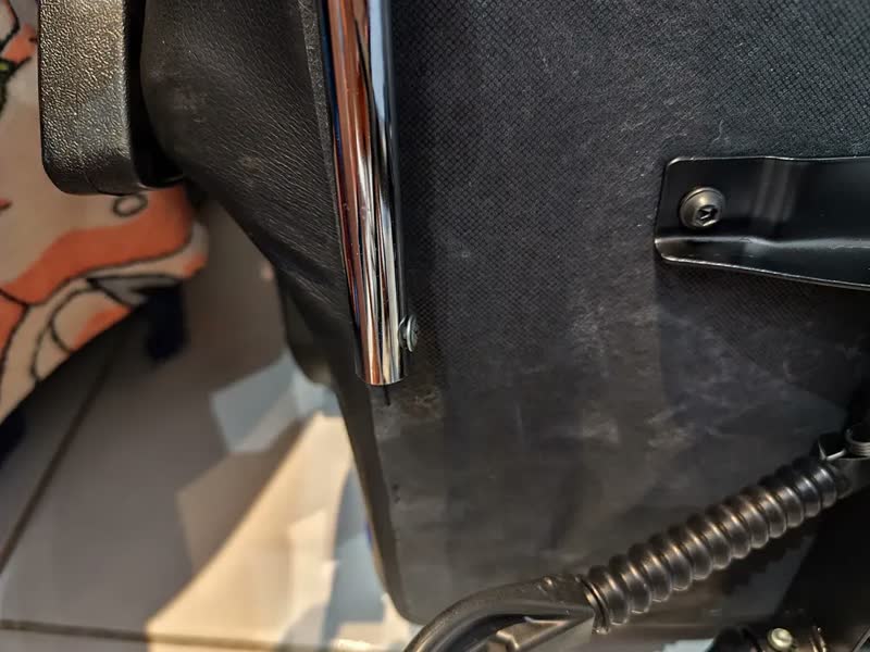 foto de Cadeira Gamer Profissional Reclinável Apoio De Pés Cinza