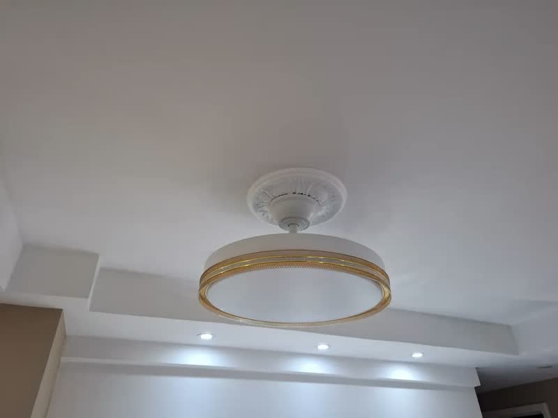 foto de Ventilador de Teto Dourado 42