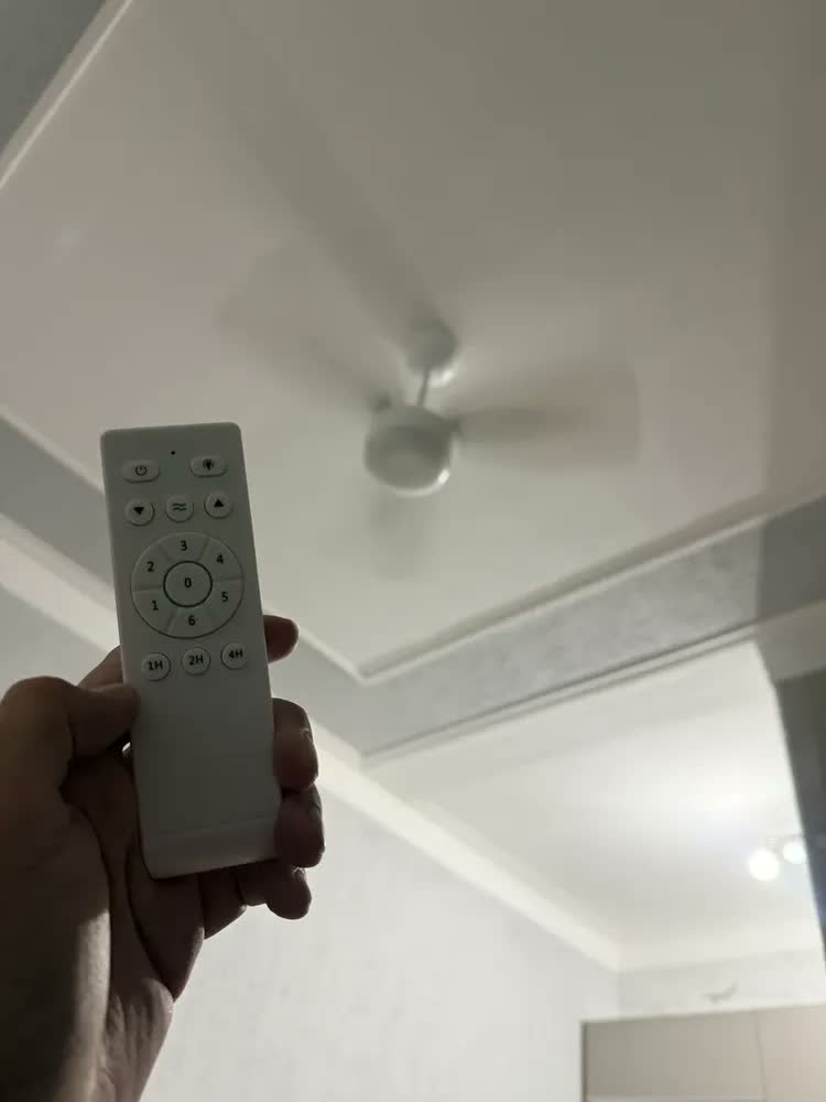 foto de Ventilador De Teto Ciclo Inverter Com Controle Bivolt - Ventisol