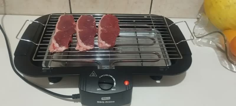 foto de Churrasqueira Elétrica INMA BBQ Prime Com Depósito de Gordura e Termostato Ajustável