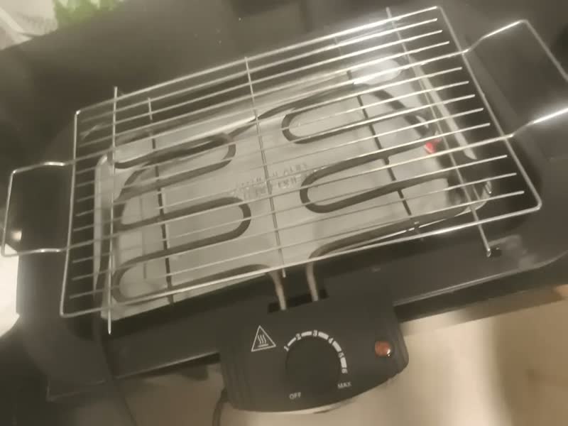 foto de Churrasqueira Elétrica INMA BBQ Prime Com Depósito de Gordura e Termostato Ajustável