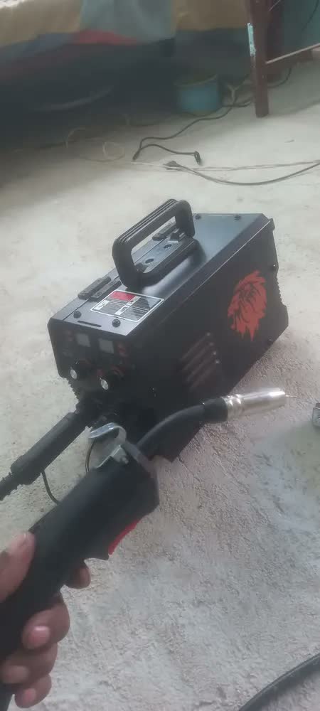 foto de Máquina Solda Mig Sem Gás Flex Tig Lift Mma Bivolt Inversora Sinergico Com Arame Frequência 50 Hz/60 Hz 110/220v