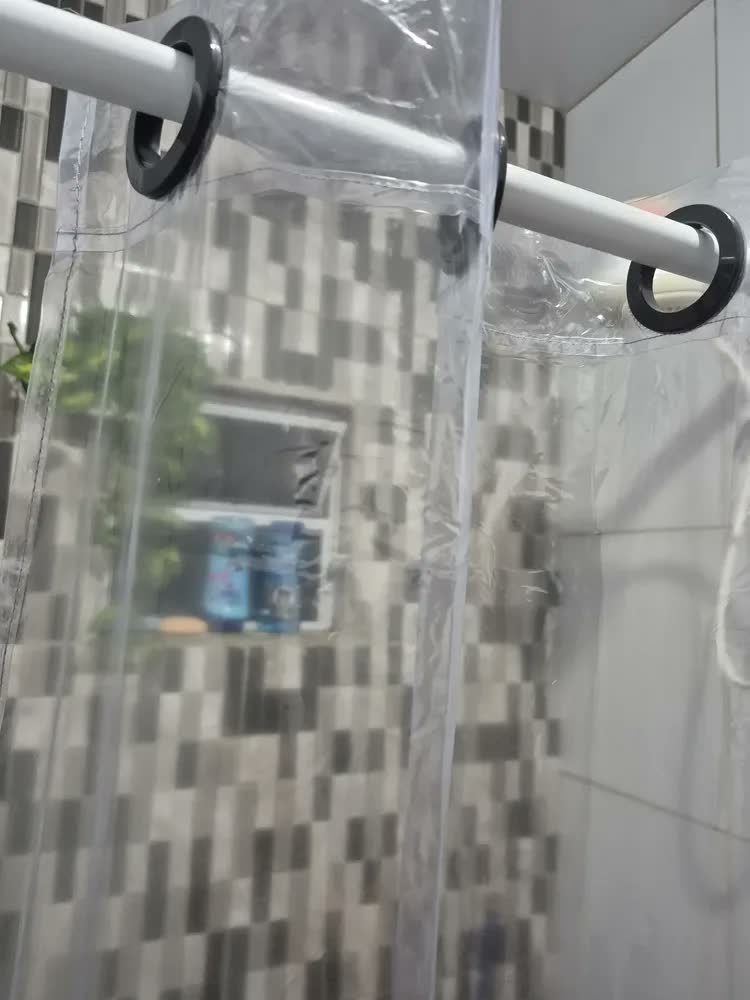 foto de Cortina De Box Banheiro Impermeável Com Visor Pvc Blackout