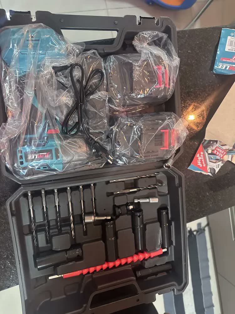 foto de Parafusadeira E Furadeira De Impacto Portatil Bateria 48v F Azul-celeste 50hz 60hz