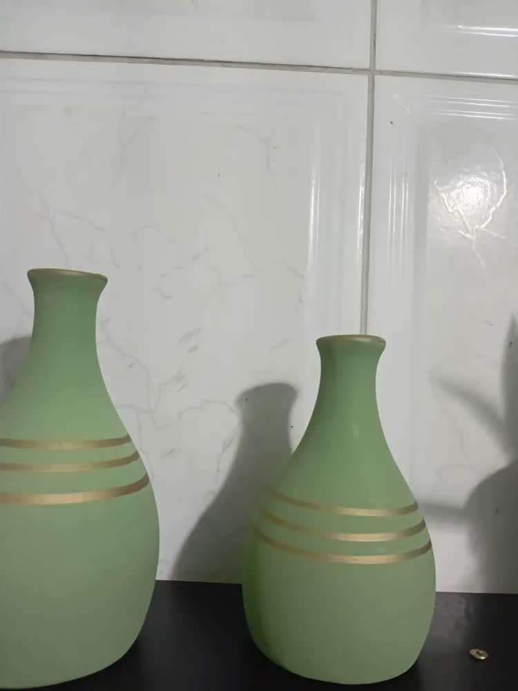 foto de Trio de Vasos em Cerâmica para Decoração de Mesa e Sala Rust Trio Garrafinha