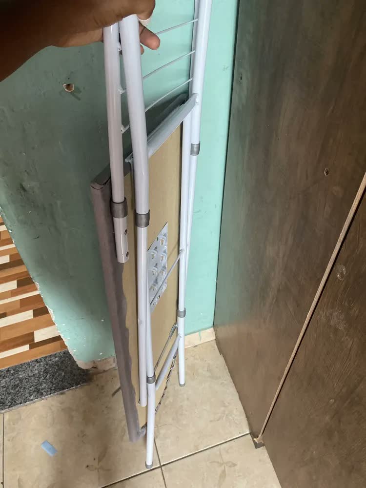 foto de Mesa Tabua De Passar Roupa Tecido Térmico Liso Branco