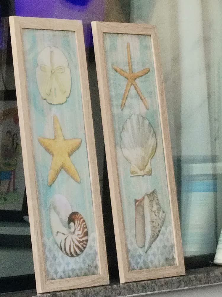foto de Quadro Decorativo De Parede Praia Mar Sala Copa Com Moldura Cor Carvalho/avelã