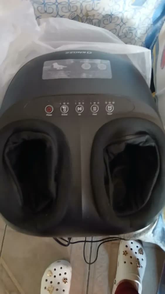 foto de massageador eletrico pes Massagem para Fascite Plantar Shiatsu com Aquecimento Controle Remoto Massageador Pes Bivolt Massageador Eletrico Portatil 3 Intensidades Timer KNQZE