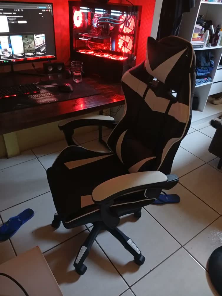 foto de Cadeira De Escritório Gamer Nitro Ergonômica Estofado Couro Sintético Reclinável Altura Ajustável Apoio Para Pés Cor Rosa Luvinco