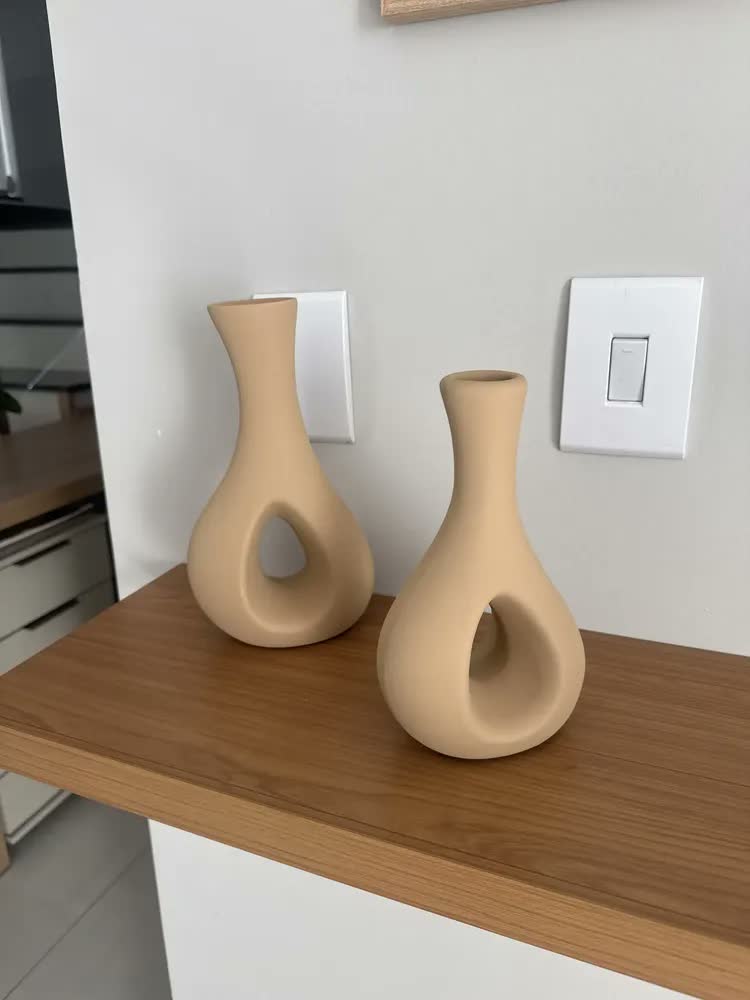 foto de Enfeite Rack Sala Dupla De Vasos Decorativos Vaso Cerâmica