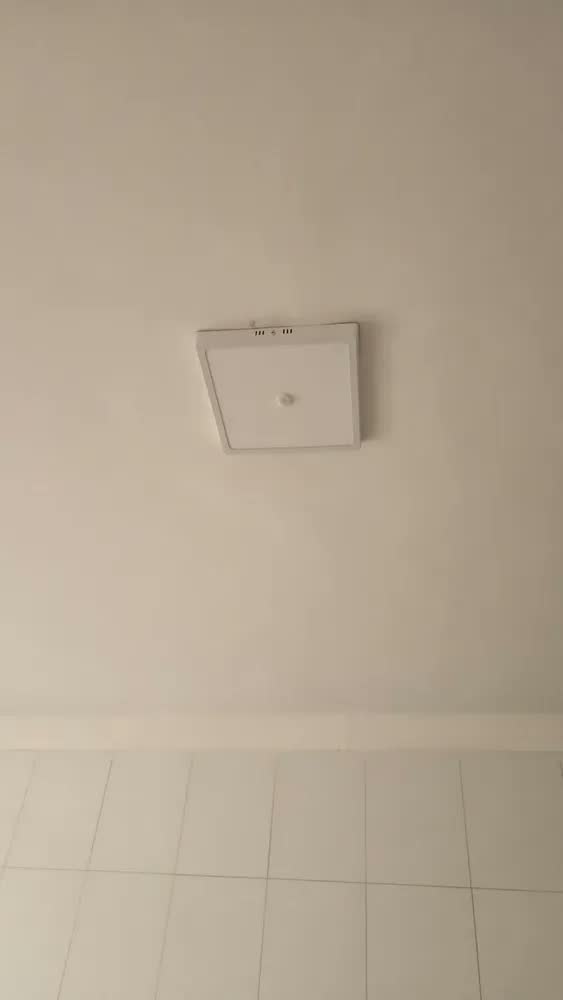 foto de Painel LED Avant Quadrado 24W Sobrepor Sensor Presença Luz 6500K Branco Frio