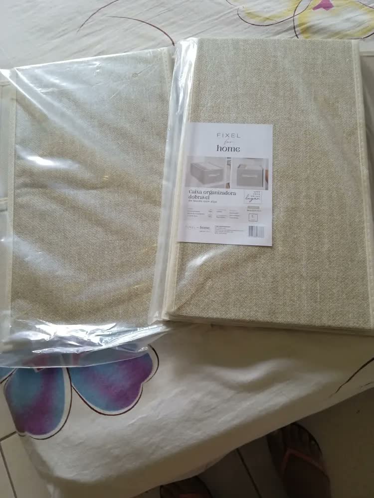 foto de Kit 2 Caixa Organizadora Dobrável Multiuso Guarda Roupa Alça Bege