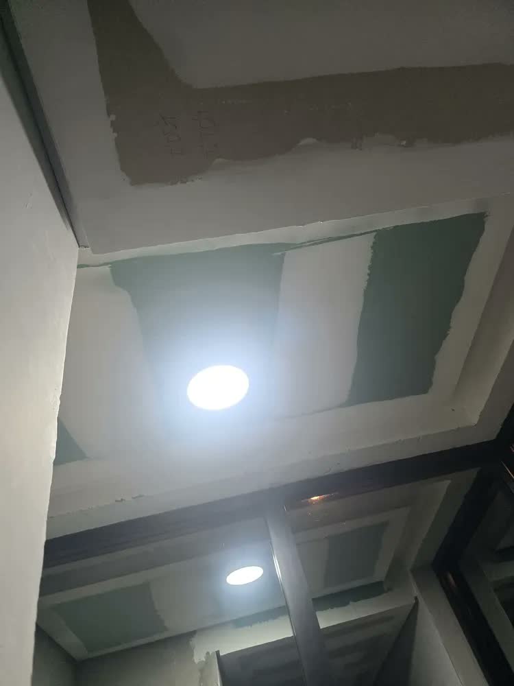 foto de Painel LED Avant Redondo Avant 18W Teto Luz Branco Frio 6500K Sensor Presença