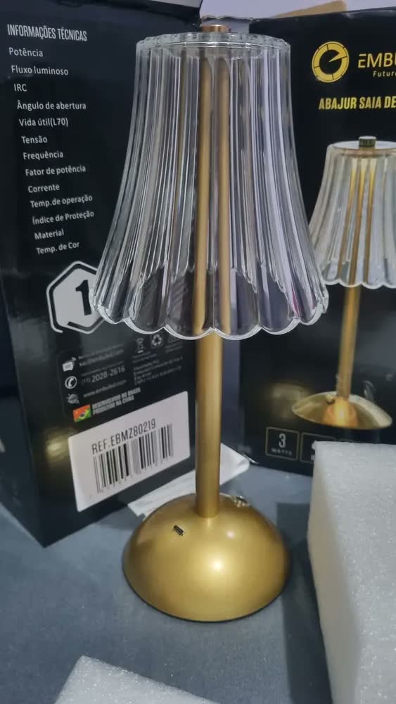foto de Abajur Mesa Saia De Seda Com Barra Led Sensor Sem Fio 3 Cor