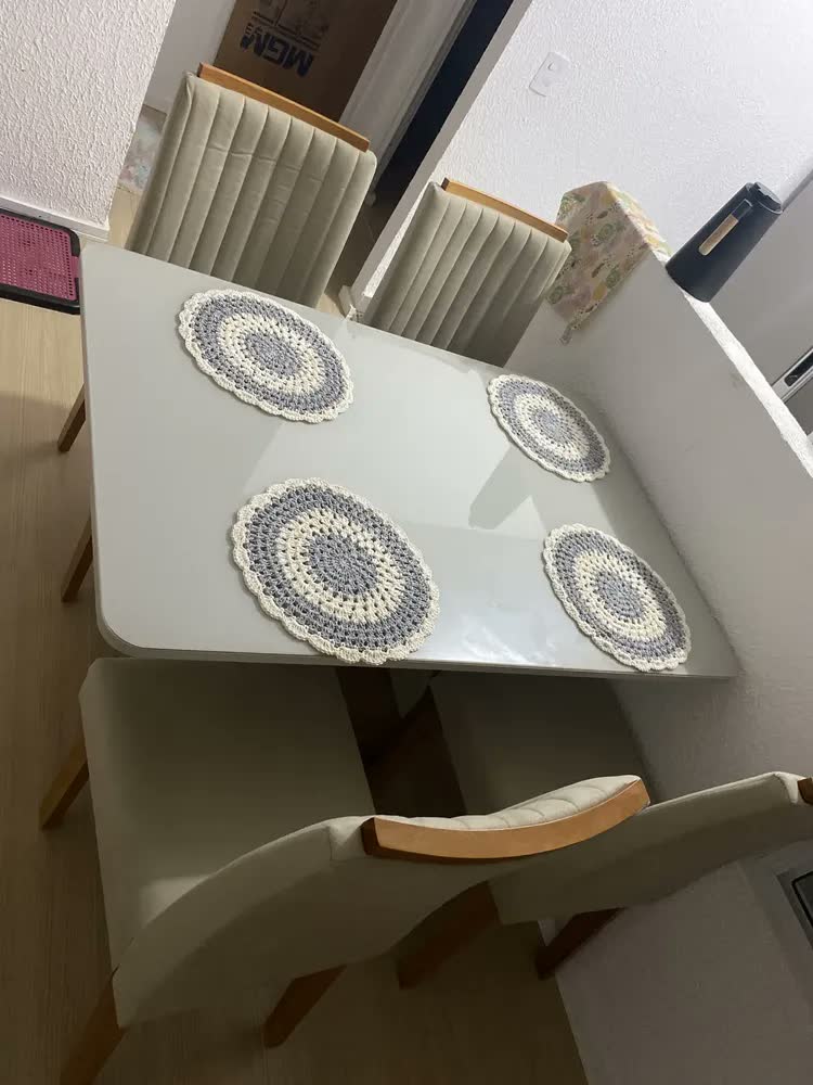 foto de Mesa De Jantar 120x80,7cm Tampo Com Vidro 4 Cadeiras Fg