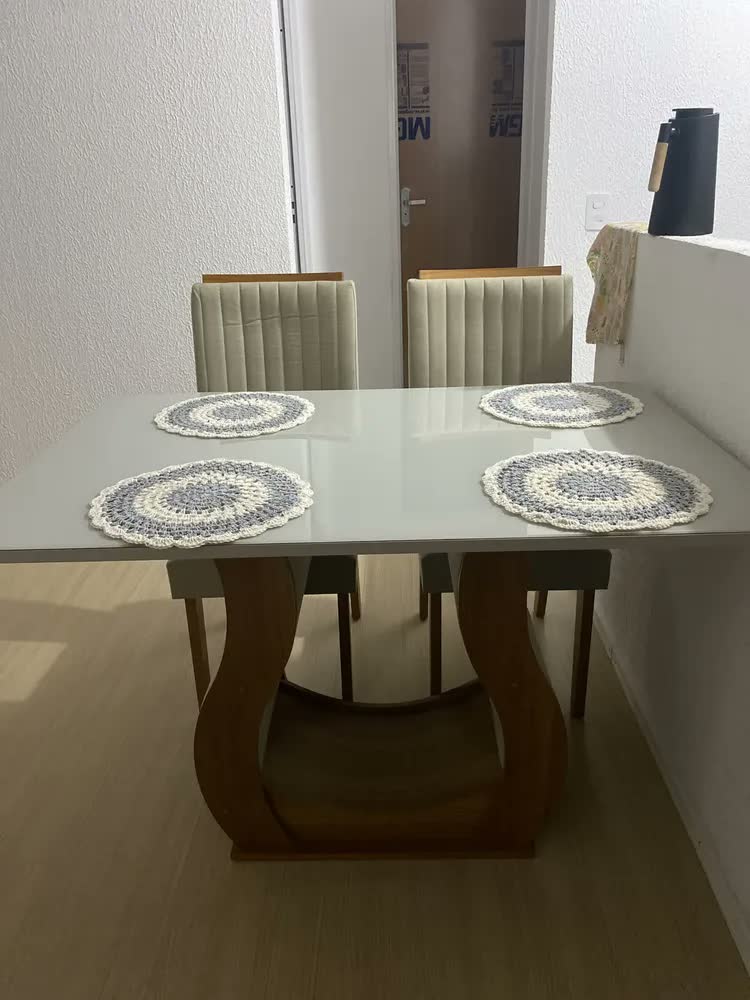 foto de Mesa De Jantar 120x80,7cm Tampo Com Vidro 4 Cadeiras Fg