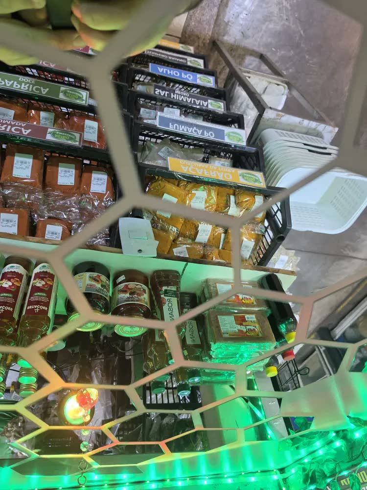 foto de 30 Espelhoplaca Com Adesivo Auto Hexagonal Colante Acrílico