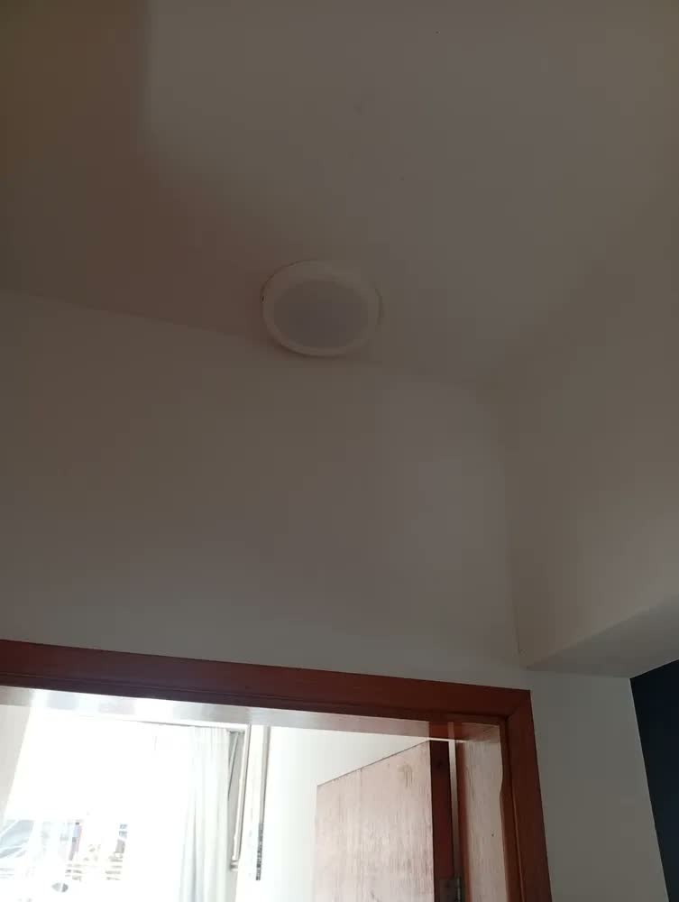 foto de Luminária Plafon LED Ourolux Redondo 18W 2700K Sobrepor Teto Sala
