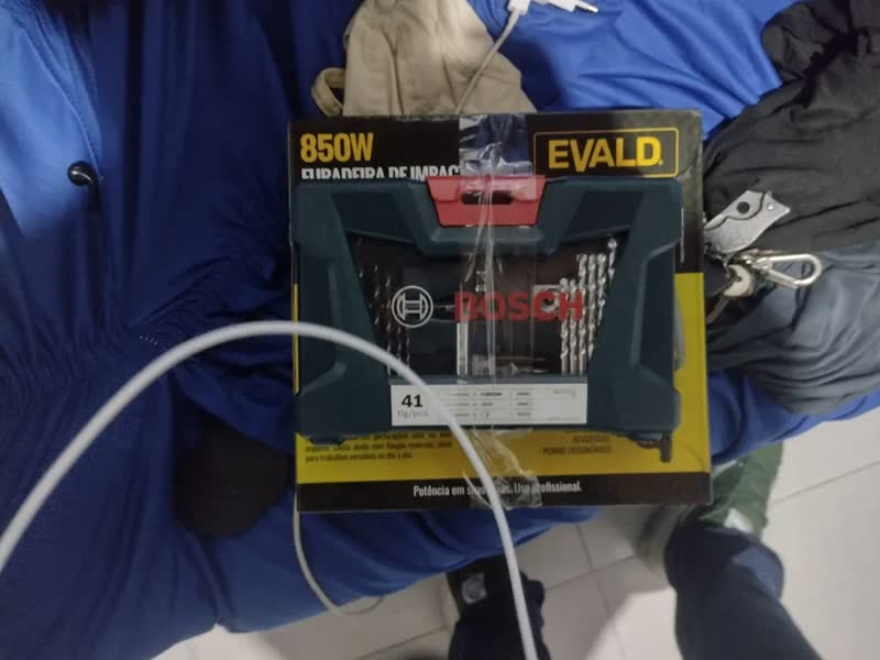 foto de Furadeira De Impacto 1/2 13mm 850w Evald Kit 41 Pçs Bosch
