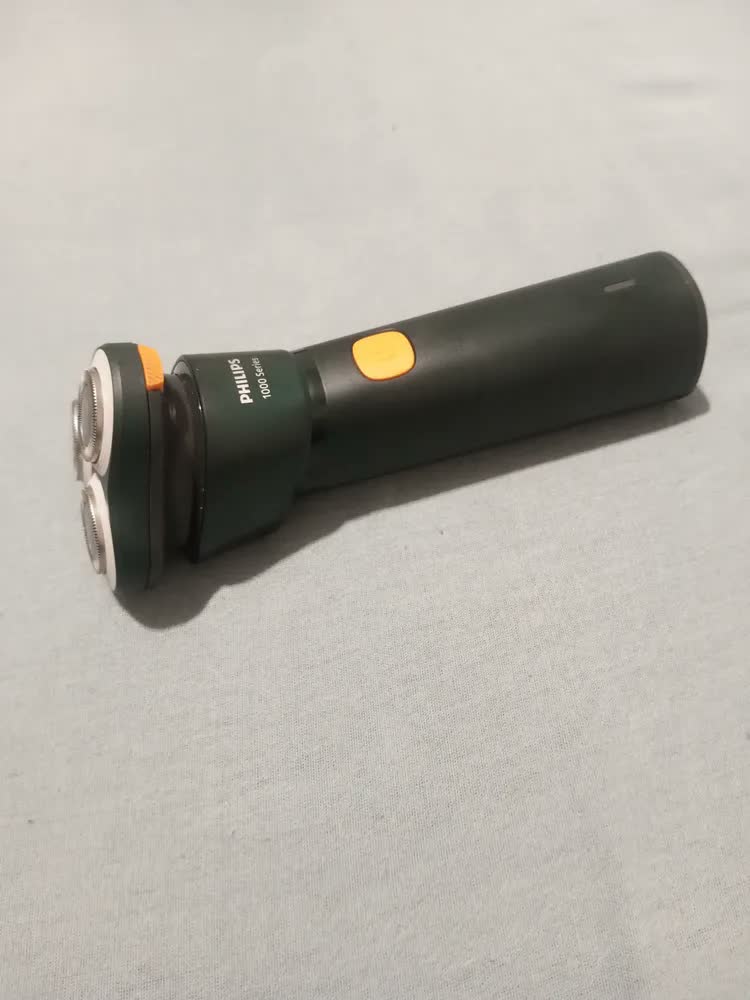 foto de Barbeador elétrico Philips Shaver série 1000 para uso seco e úmido, lâminas Powercut, cabeças flutuantes 3D, modo de operação de 35 minutos S1882/00