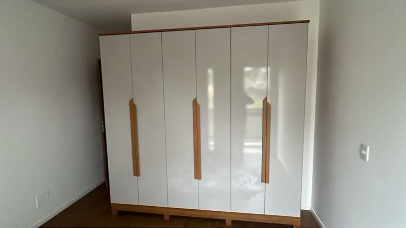 foto de Guarda Roupa Casal 6 Portas Com Pés Em Mdf Bianca Bianchi Cor Nature/off White