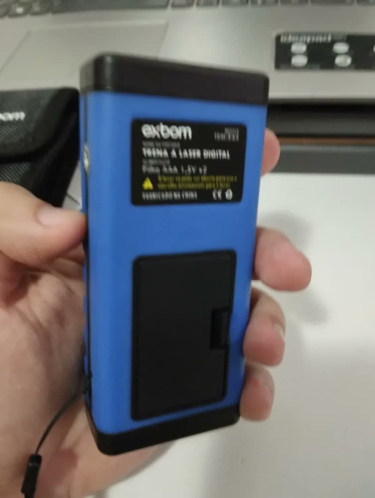 foto de Trena A Laser Several Importados Medidor Digital Portátil Com Display lcd Iluminado e Funções Avançadas Para Medição Rápida e Precisa