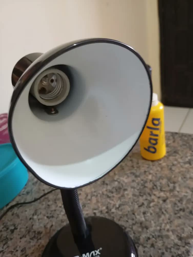 foto de Luminaria De Mesa Preta Preto
