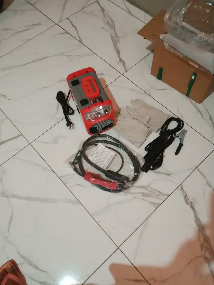 foto de Máquina De Solda Inversora Aitoolzo Mig/mag/tig/mma Bivolt Vermelho