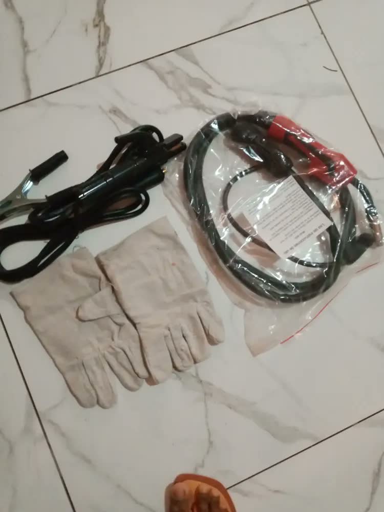 foto de Máquina De Solda Inversora Aitoolzo Mig/mag/tig/mma Bivolt Vermelho